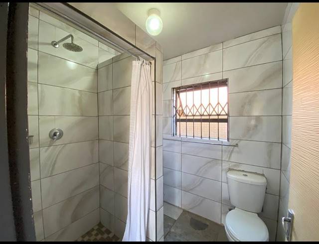 2 BEDROOM PROPERTY TO RENT IN PROTEA GLEN EXT
